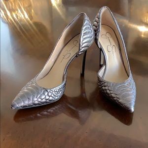 Pewter Jessica Simpson Heels• D’Orsay